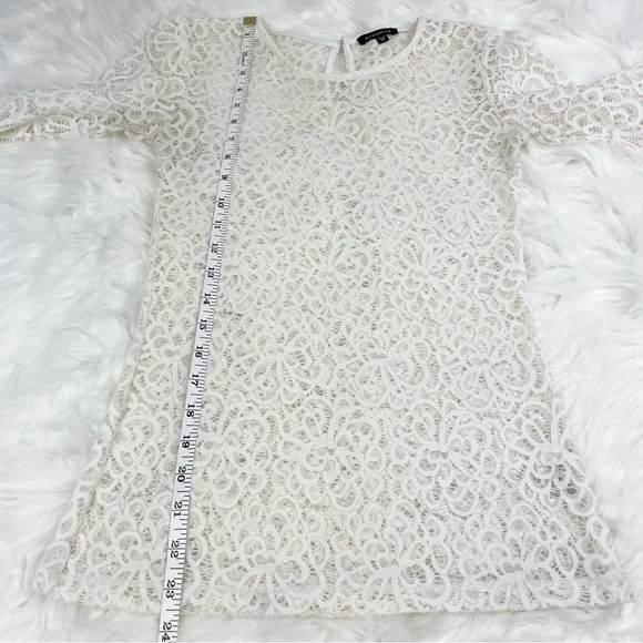 Dynamite Long Sleeve Lace Top Size XS - Picture 3 of 8